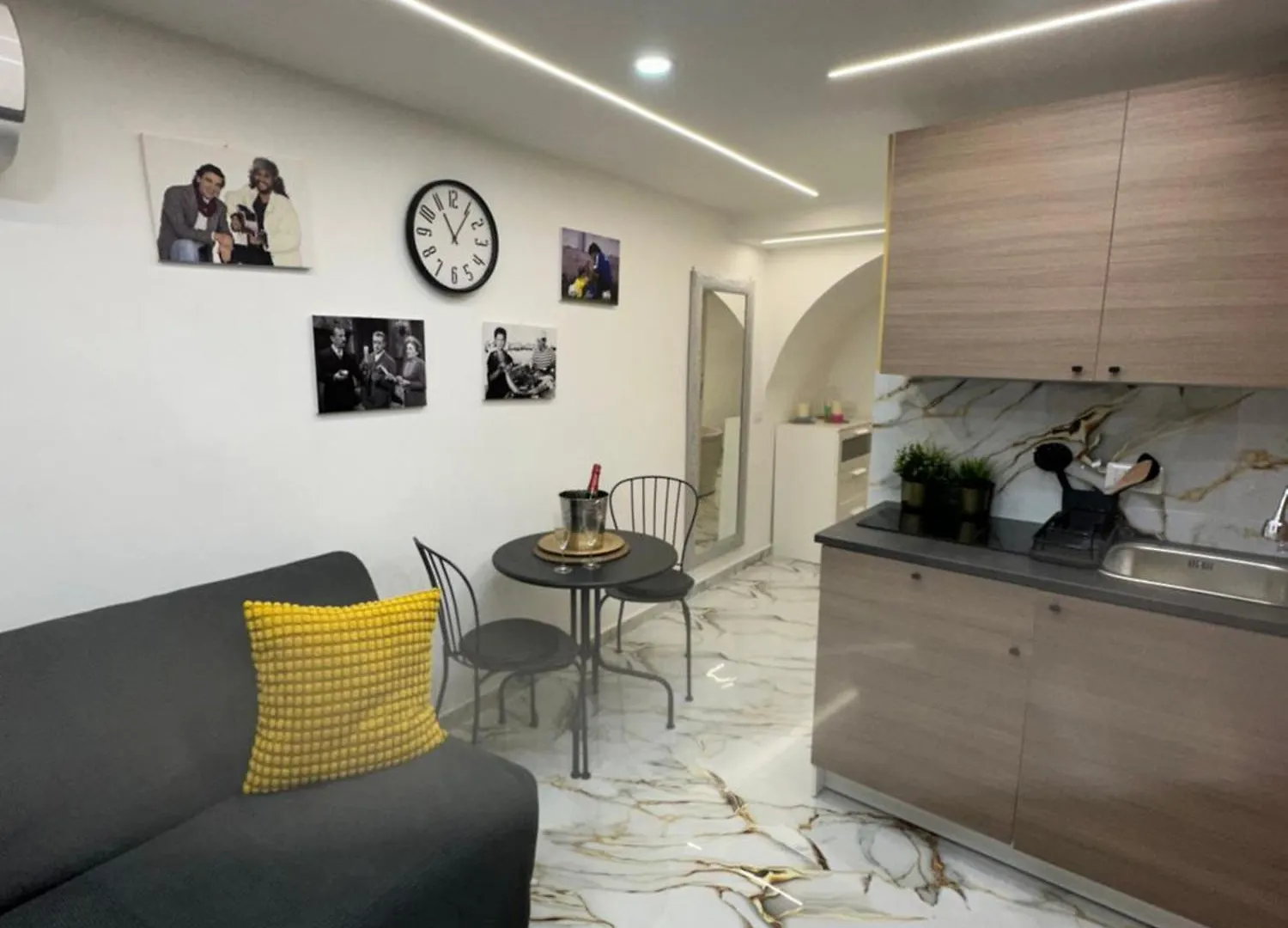 Suite Sanita Naples Italy